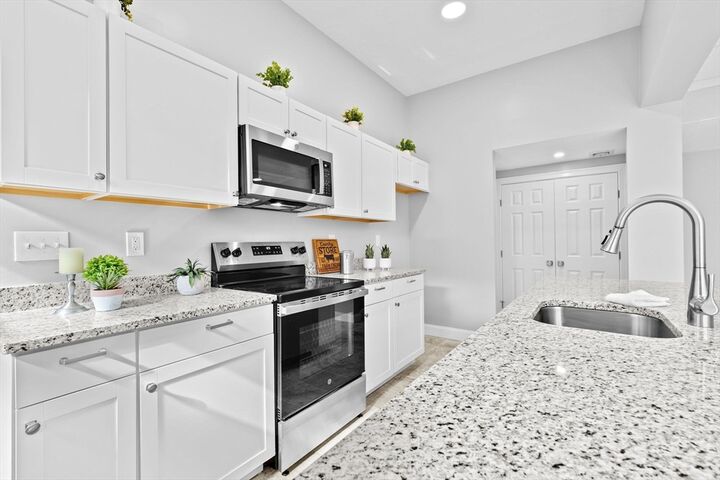 780 Washington St. 780  Canton MA 02021 photo
