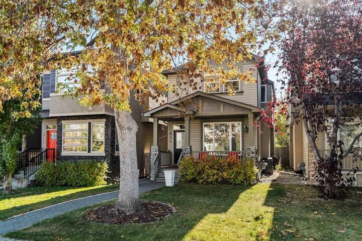 417 53 Avenue SW  Calgary AB T2V 0B8 photo