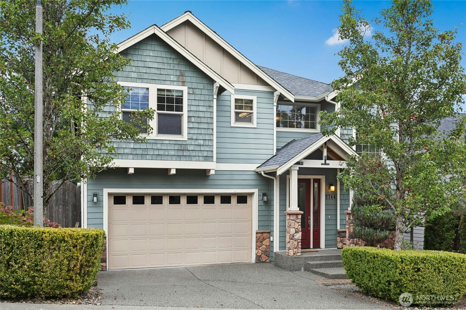 Property Photo: 2744 NW Pine Cone Place WA 98027