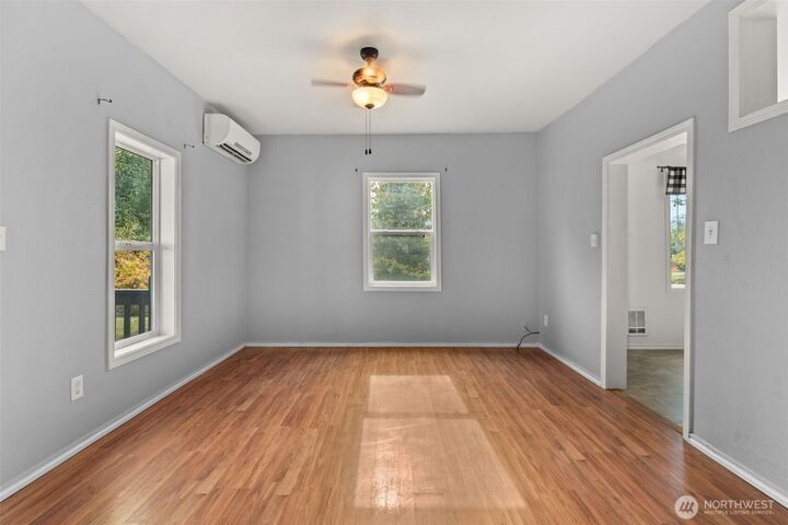 Property Photo:  335  11th Street S  WA 98563 