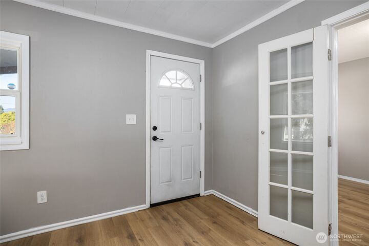 Property Photo:  1001  Warner Street  WA 98284 