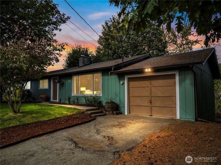 Property Photo: 1603 169th Place SW WA 98037