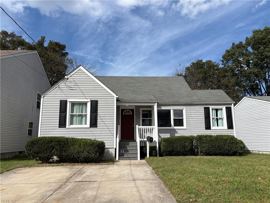 Property Photo: 4712 Larkin St VA 23513