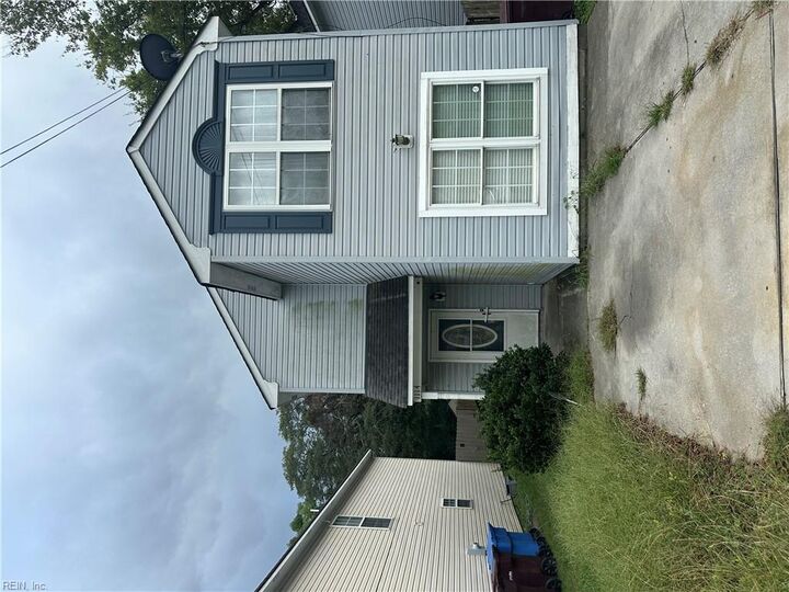 Property Photo:  1114 Railroad Ave  VA 23324 