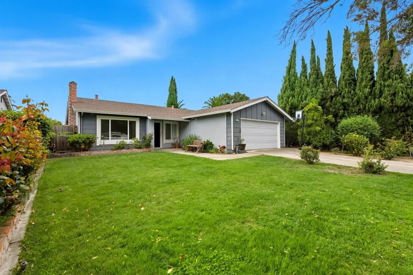 Property Photo: 33911 Mello Way CA 94555