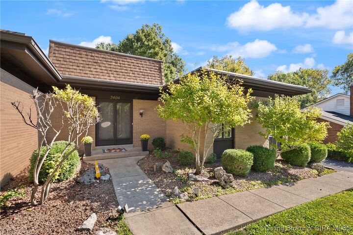 Property Photo: 3404 Greenview Drive IN 47150