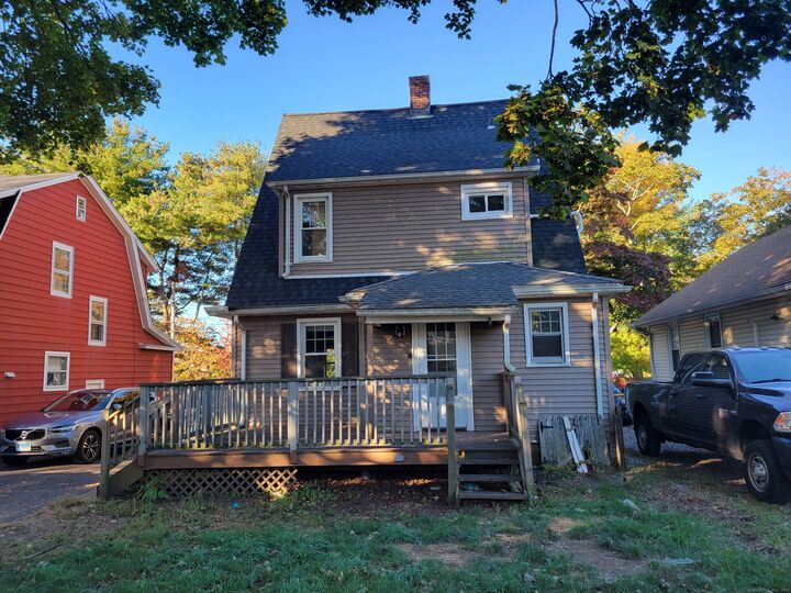 Property Photo: 41 Avon Street CT 06461