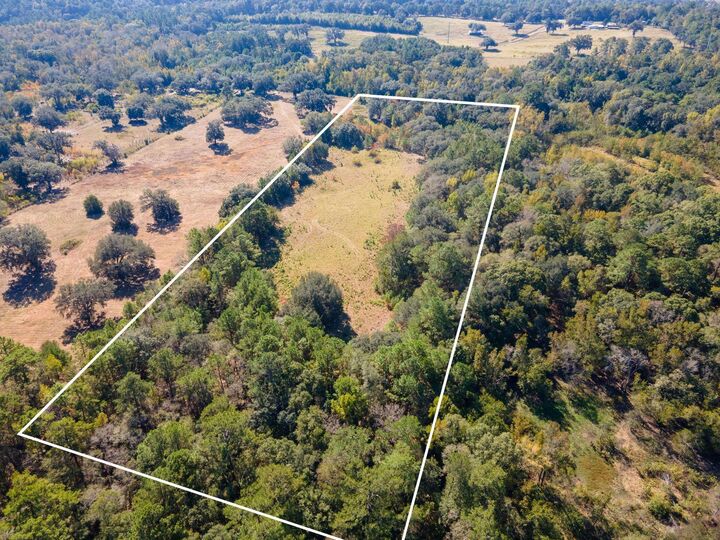 Property Photo: Y Gardners Farm Road FL 32312