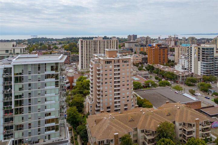 Property Photo: 930 Yates St 1008 BC V8V 4Z3