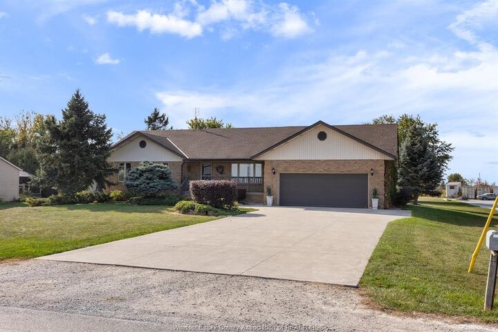 685 East Ruscom River Road  Lakeshore ON N0R 1S0 photo