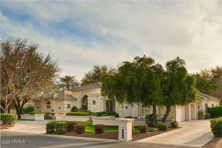 7121 E Foothill Drive  Paradise Valley AZ 85253 photo