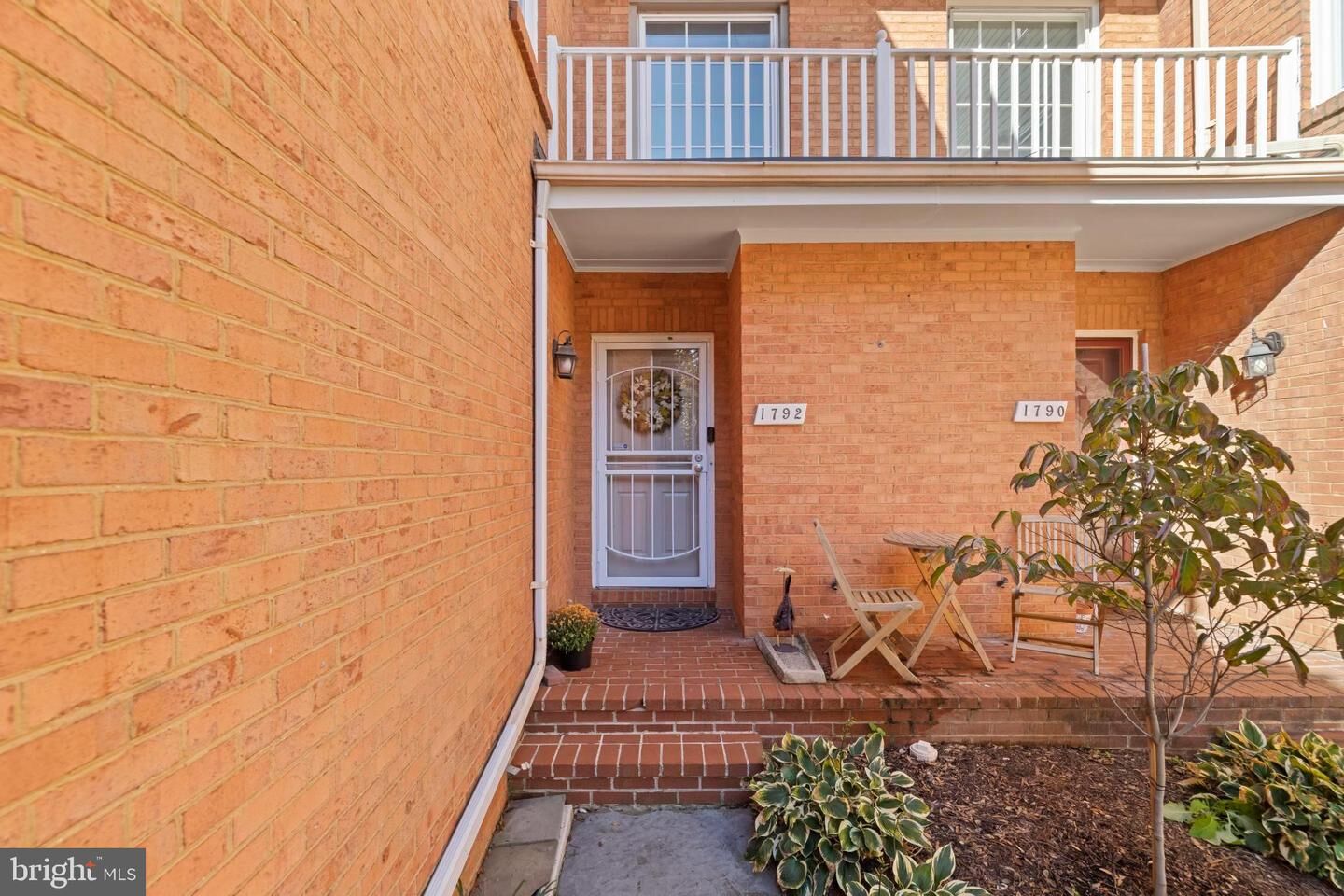 Property Photo: 1792 Duffield Lane VA 22307