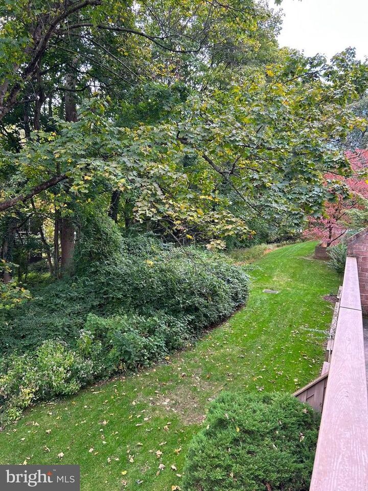 Property Photo:  332 Paoli Woods 332  PA 19301 