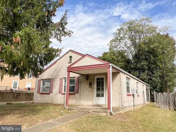 7 May Avenue  New Castle DE 19720 photo