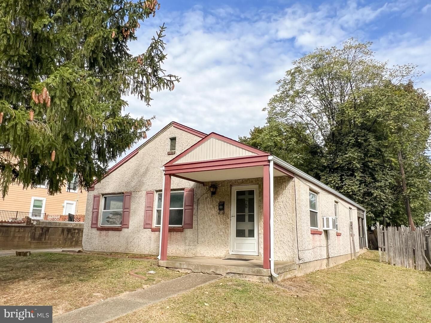 Property Photo: 7 May Avenue DE 19720