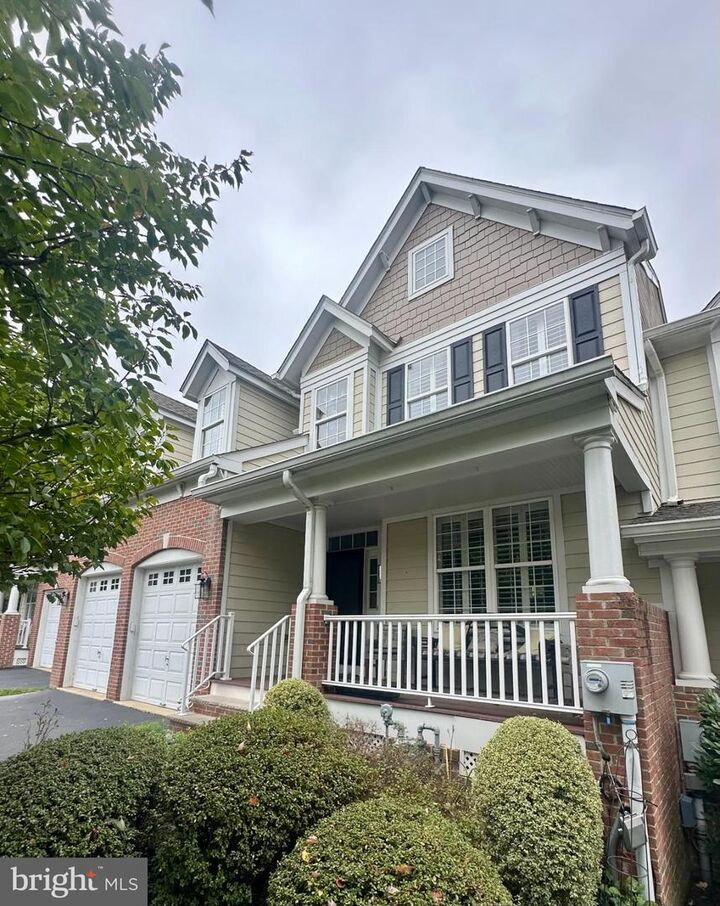 Property Photo:  617 Heath Court  NJ 08530