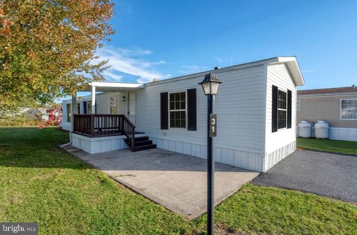 31 Davis Avenue  Gettysburg PA 17325 photo