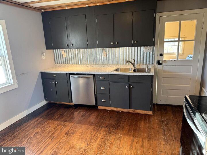 Property Photo:  136 Shady Creek Road  VA 22624 