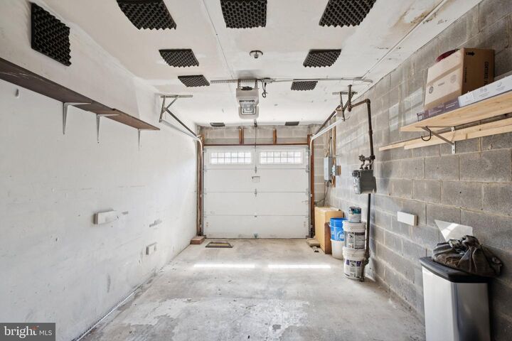 Property Photo: 1723 Fitzwater Street B PA 19146