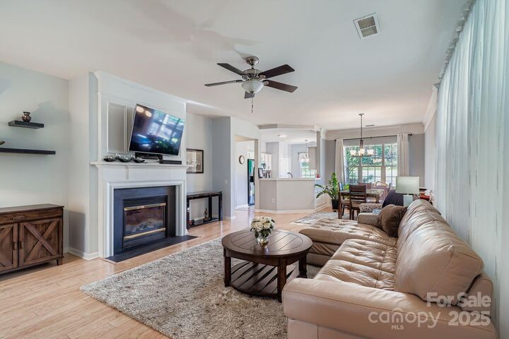Property Photo:  18510 Victoria Bay Drive  NC 28031