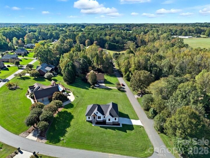 Property Photo:  1213 Creekside Drive  NC 28613 