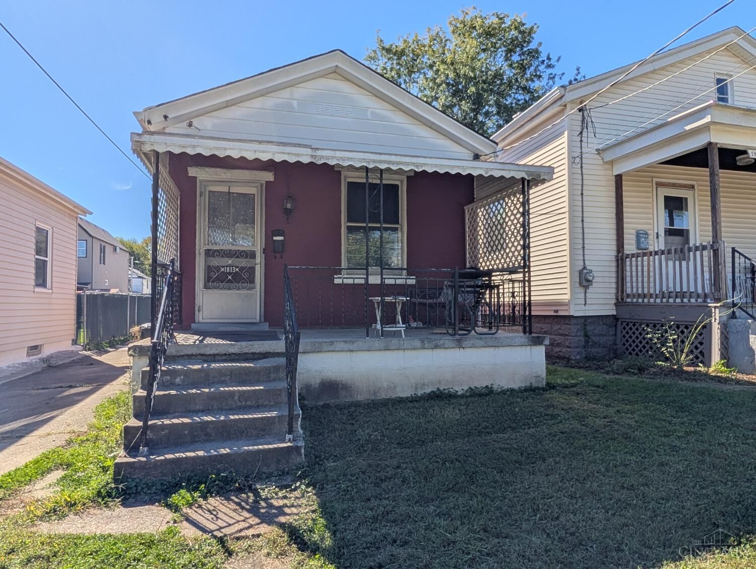 Property Photo: 1813 Ridgeway Avenue OH 45212