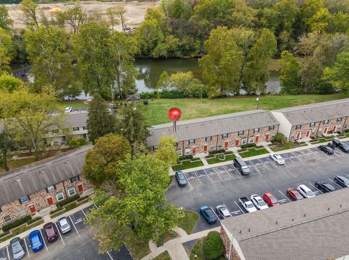 Property Photo: 2571 Scioto View Lane OH 43221