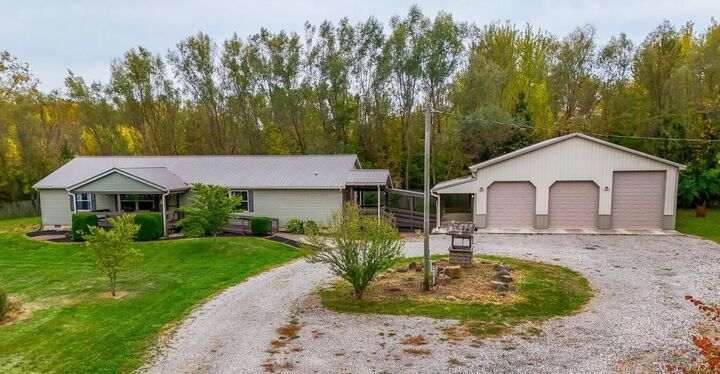 2444 County Road 200  Belle Center OH 43310 photo