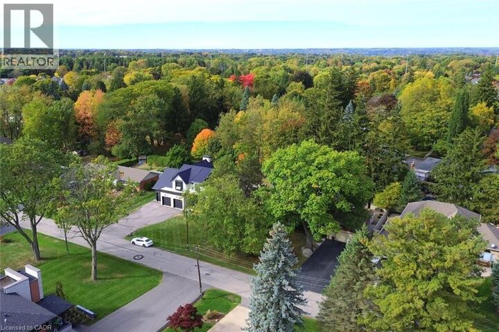 Photo de la propriété: 507 Gray Court Drive ON L9G 2R9