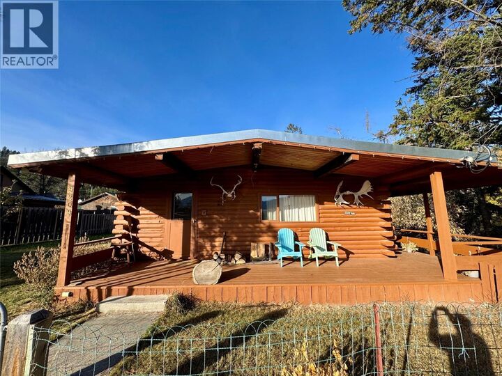 Property Photo: 9209 Moffat Avenue BC V0A 1K5