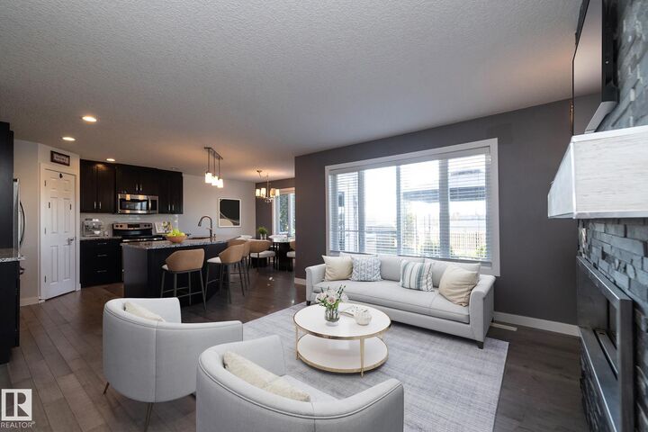 Property Photo: 894 Oakland Boulevard AB T9G 2E5