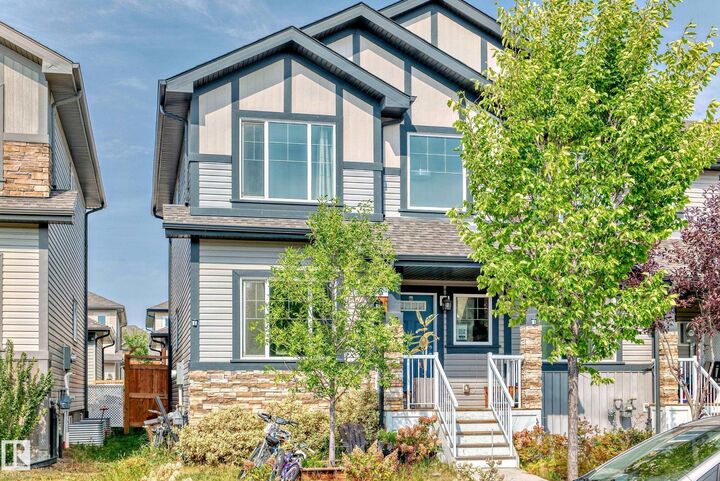 1426 26 Avenue NW  Edmonton AB T6T 0W1 photo