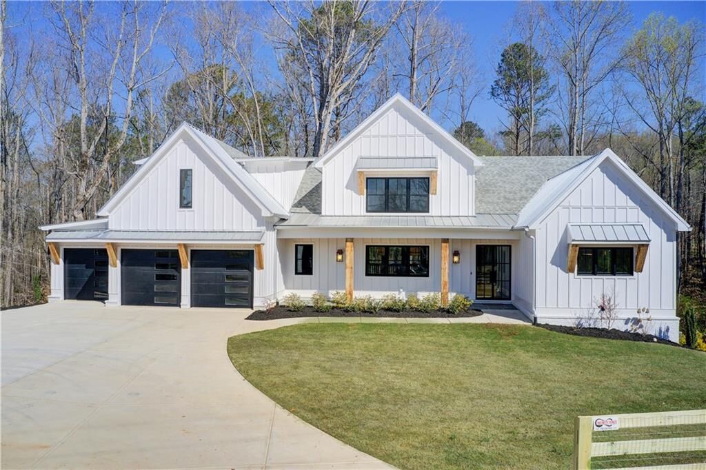 Property Photo:  555 Lower Birmingham Road  GA 30115 
