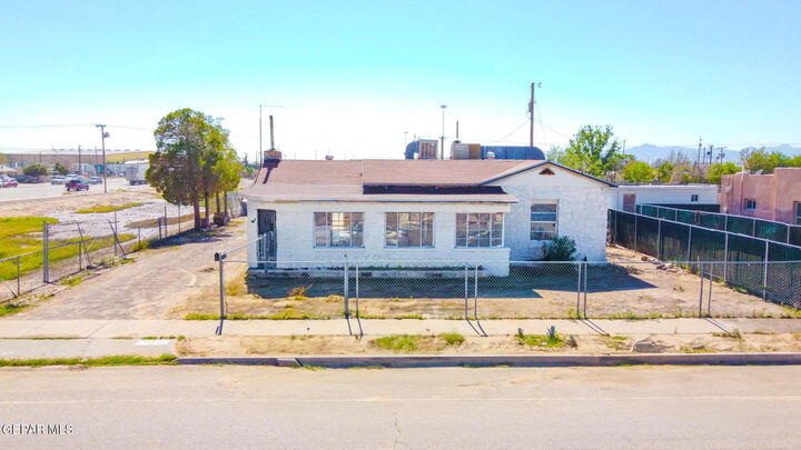 7248 Dale Road  El Paso TX 79915 photo