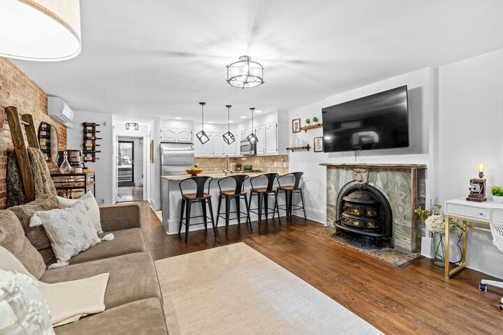 Property Photo:  909 Garden St 1  NJ 07030 