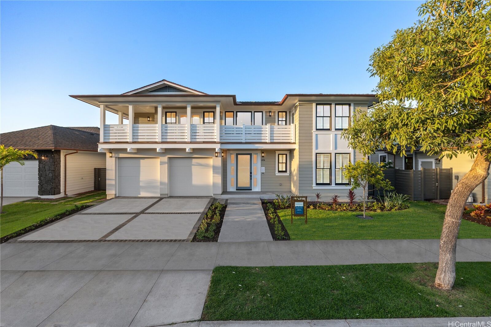 Property Photo: 91-1371 Halili Street HI 96706