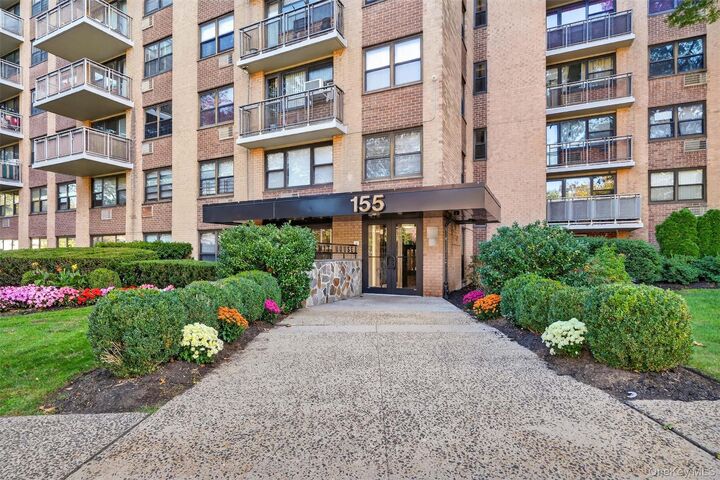 Property Photo: 155 Ferris Avenue #12L NY 10603