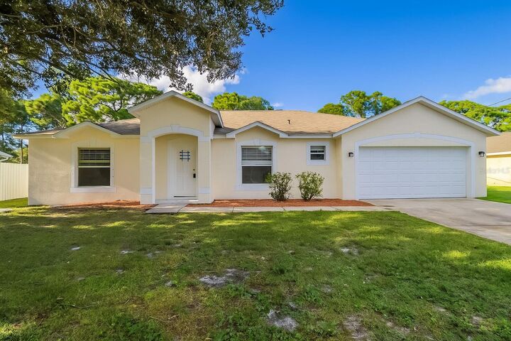 155 SW De Gouvea Terrace  Port St Lucie FL 34984 photo