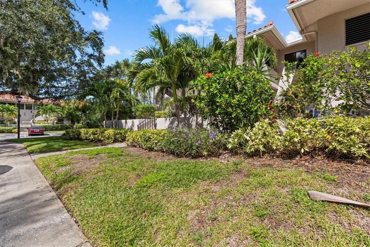 Property Photo: 1800 Mariner Drive 9 FL 34689