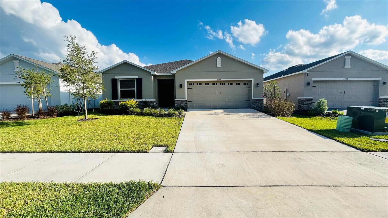 Property Photo: 3058 Cadence Sound Lane FL 34744