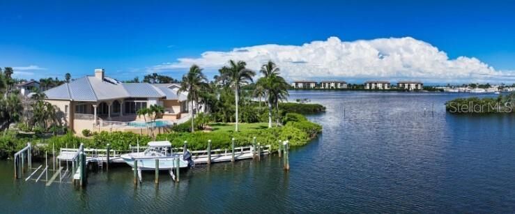Property Photo: 3531 Bayou Pointe FL 34228