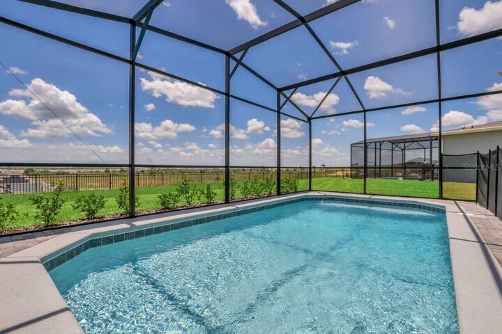 Property Photo: 1721 Kona Lane FL 33897