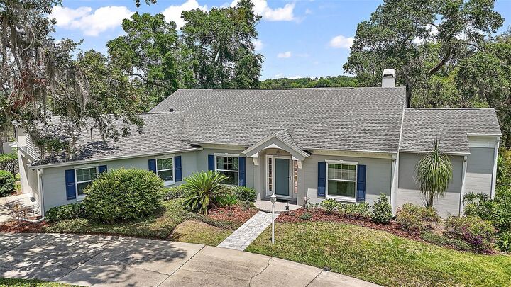 809 Northside Drive  Mount Dora FL 32757 photo