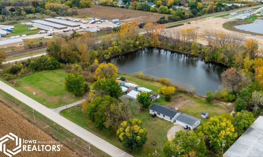 Property Photo: 815 N 40th Street IA 50428