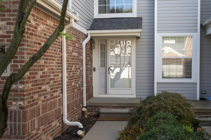 Property Photo: 1173 Fairways Boulevard MI 48085