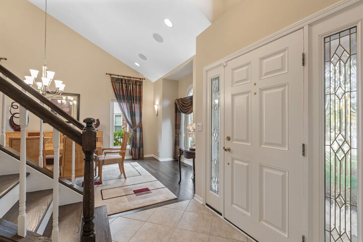 Property Photo: 1272 Sandhurst Drive IL 60089