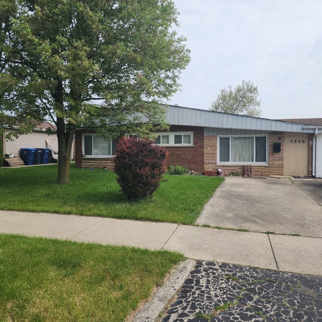 Property Photo:  7826 W 98th Place  IL 60457 