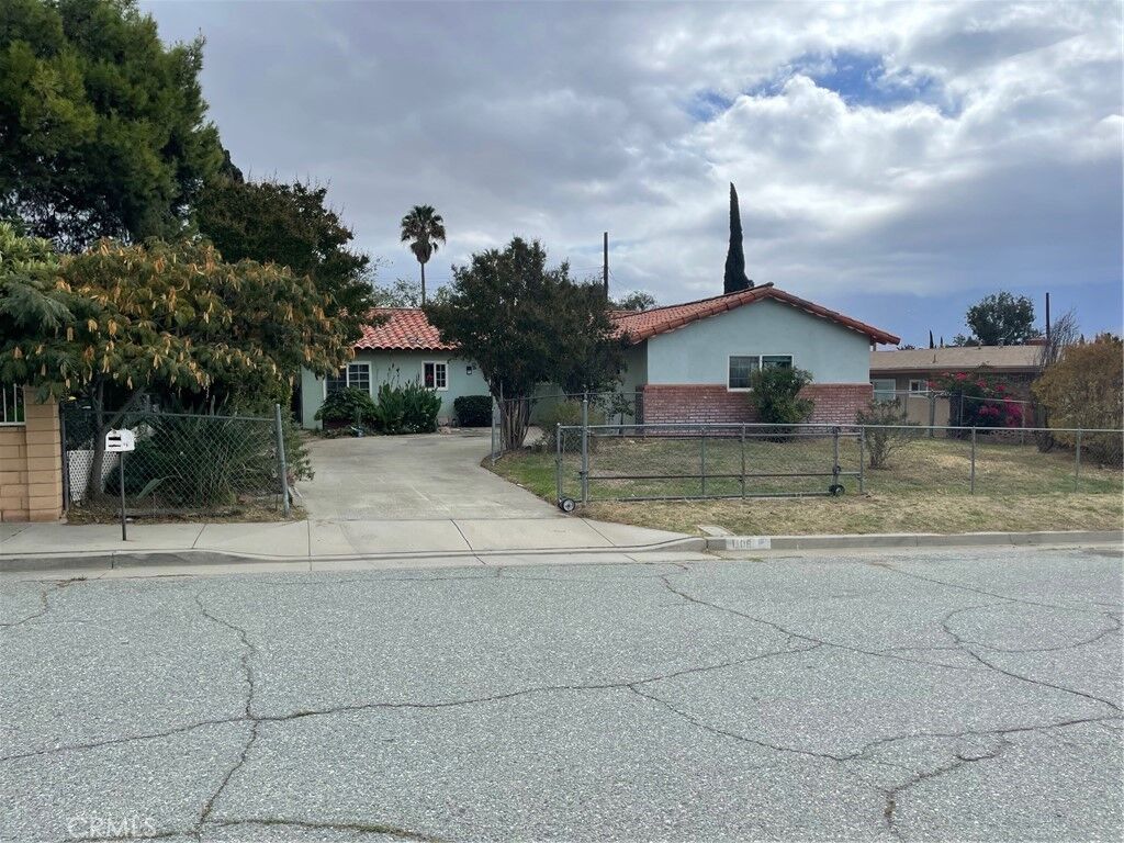 Property Photo:  1106 N Durward  CA 92220 