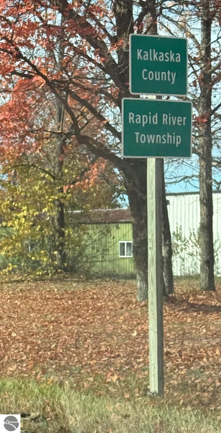 Property Photo: 9534 Chippewa Drive MI 49659