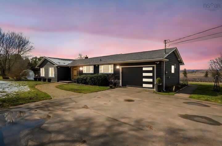 10165 Highway 1 — photo 1